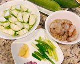 Hình bước làm 1 của món Mướp Hương Xào Tôm