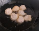 A picture of step 3 of Dahi vada.