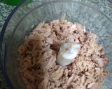 Foto del paso 3 de la receta: Cañoncitos express con paté de atún.👩🏼🍳✨🐟