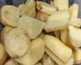 Foto langkah ke 1 dari resep Perkedel Kentang Kornet.