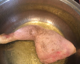 Foto del paso 1 de la receta: Contramuslo de pollo con miel