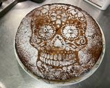 Une image de l'étape 14 de Gâteau skull à la rhubarbe, vanille et pralines roses.