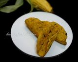 A picture of step 2 of Makke ki roti sarso ka saag tacos.