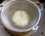 A picture of step 1 of Poha Chivda.