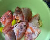 Foto langkah ke 1 dari resep Ikan Nila Asam Pedas.