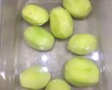 A picture of step 2 of Alu baigan.