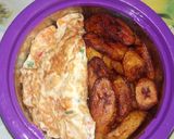 A picture of step 3 of Fried plantain with egg.