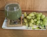A picture of step 4 of Grapes smoothie.