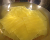 Foto del paso 7 de la receta: Canelones de pollo con manzana y cebolla
