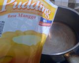 Foto langkah ke 2 dari resep Puding mangga instan.