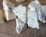 Foto del paso 2 de la receta: Tortelini con salsa de queso suave, Jamón y rúcula
