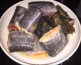 Hình bước làm 1 của món Canh cá tầm nấu chua