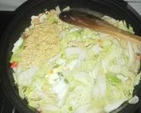 Foto langkah ke 4 dari resep CapCay Mie pedas.