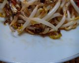 Foto langkah ke 1 dari resep Cah Toge.