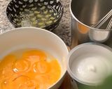Une image de l'étape 3 de Glace vanille à la sorbetière🍇🥭🍓🍎🍋.