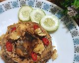 Gambar langkah 5 resipi Nasi Goreng Ikan Tongkol.