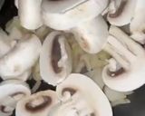 Foto del paso 3 de la receta: Solomillo de pavo 🦃 a la naranja con champiñones