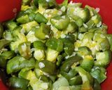 Foto del paso 1 de la receta: Tarta vegana integral de vegetales con quesito de cajú 🥒🧀 :)