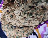A picture of step 6 of Methi paratha.
