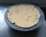 A picture of step 2 of Thepla Pizza.