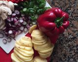 Foto del paso 1 de la receta: Tortilla de papas a la española según mi madre (no frita).😊🍷