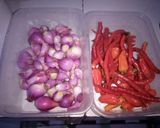 Foto langkah ke 1 dari resep Sambal bawang.
