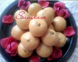 A picture of step 4 of Besan Ladoo.