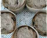 Foto del paso 6 de la receta: Pan dulce vegano individual con almendras y pasas de uva 🍇