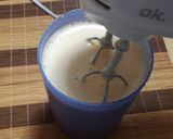 Foto del paso 3 de la receta Bizcocho de manzana y uvas pasas