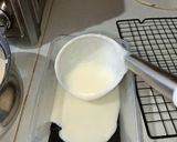 Foto langkah ke 5 dari resep Moist Cake Orea with Cream Chesse.