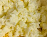 A picture of step 2 of Creamy Egg sandwiches.