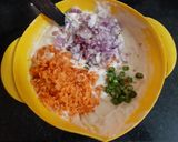 A picture of step 2 of Sambar Vada.