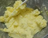 Foto langkah ke 2 dari resep Kuker susu simple dan praktis.