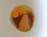 Foto del paso 1 de la receta: Queque de plátano y arándanos súper fácil
