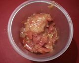 Foto del paso 5 de la receta Muslos de pollo en tomate y aromas orientales