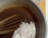 Foto del paso 3 de la receta: Brownie de chocolate con caramelo salado