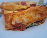 Foto del passaggio 9 della ricetta Cannelloni Ricotta e Spinaci