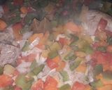 Foto del paso 4 de la receta: Pollo guisado con vegetales 🍲