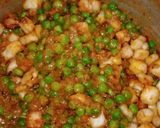 A picture of step 4 of Shahi Matar Paneer.