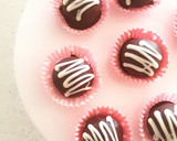 A picture of step 6 of Oreo Truffles (3 ingredients).