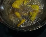 Foto langkah ke 3 dari resep Ayam Serundeng ala CrCook.