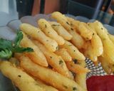 Foto langkah ke 3 dari resep Stick Potato Ala Aida.