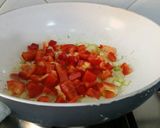 A picture of step 3 of Tuna pasta .