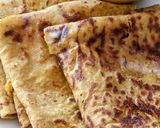 A picture of step 5 of Puran Poli Katachi Aamati.