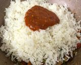 A picture of step 6 of Schezwan Egg Fried Rice.