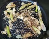 泰式香茅胡椒粉絲蝦煲的食譜步驟3照片