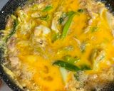 A picture of step 4 of Japanese Egg and Chicken Rice②親子丼.