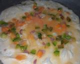A picture of step 4 of Korean omellete.