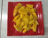 A picture of step 2 of Mango Mastani.