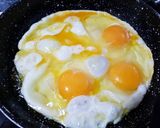 Foto del paso 7 de la receta Huevos a la plancha, con Calabaza y Patatas!🥔🍳